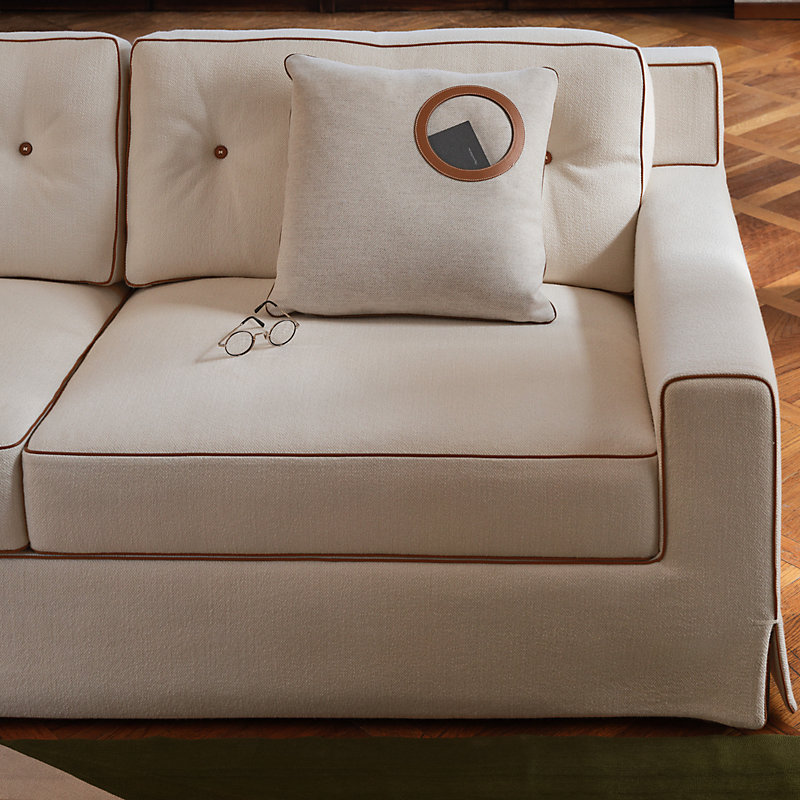 エルメス ポケットチーフ クッション HERMES (エルメス) ポケットチーフ 42×42 ヨレ有 シルク100 クッション・座布団
